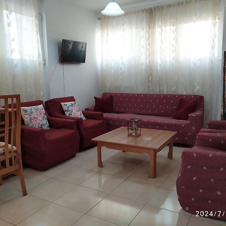 Georgia'S Family Apartment 이라클리온 외부 사진