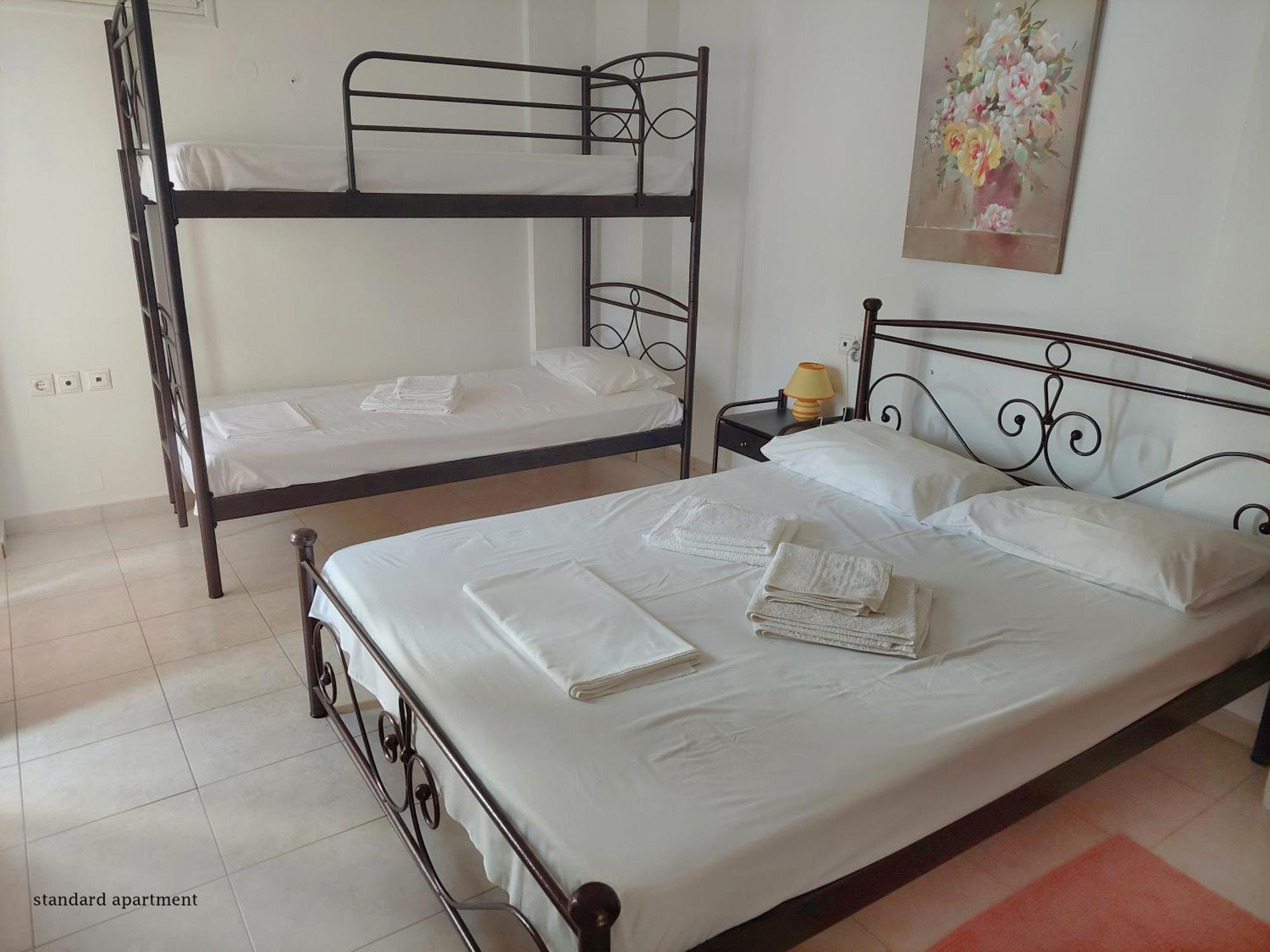 Georgia'S Family Apartment 이라클리온 외부 사진